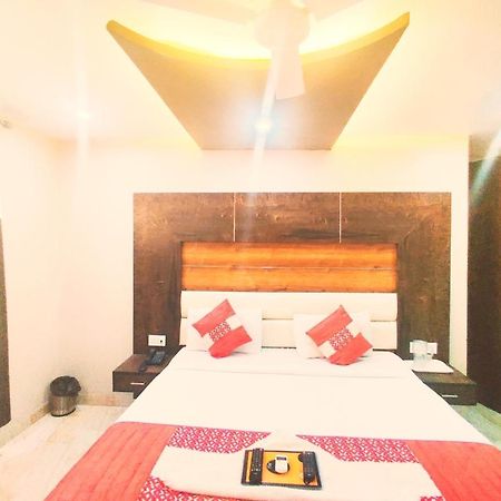 Hotel Amour By Rpi New Delhi Ngoại thất bức ảnh